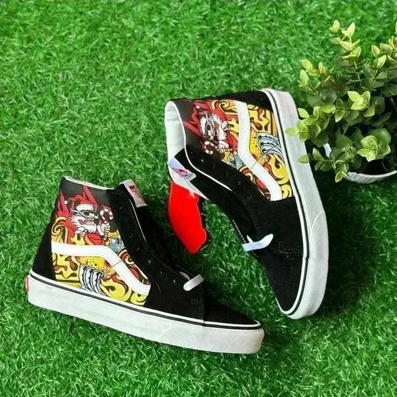 NEW🌟Vans Sk8 Hi Santa Flame Black - Picture 6 of 7